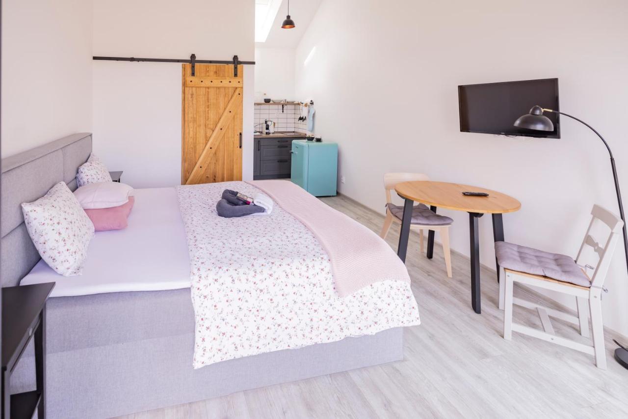 Babyky Apartmany Jindrichuv Hradec Luaran gambar